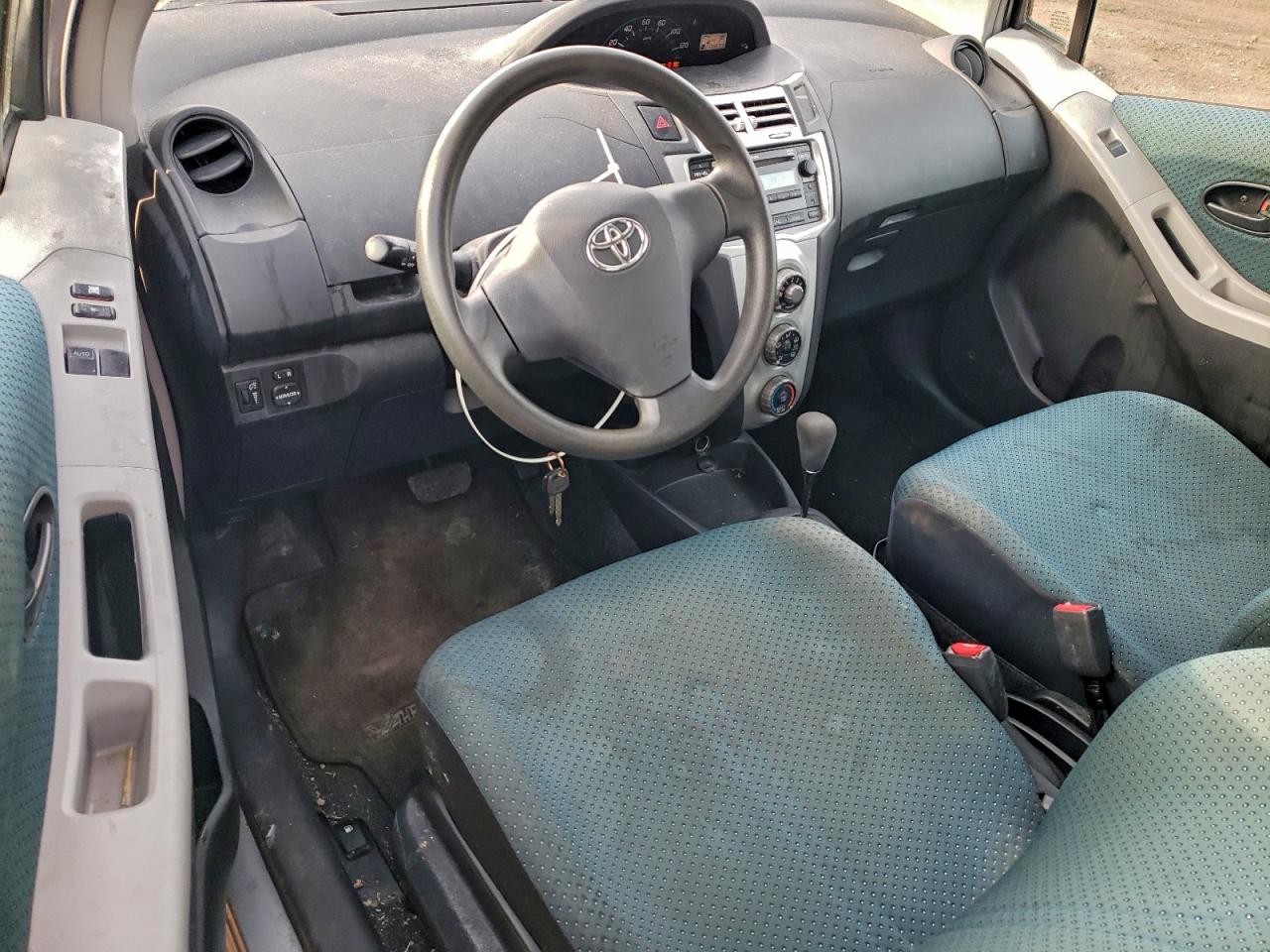 2008 Toyota Yaris VIN: JTDJT923085218882 Lot: 94122805