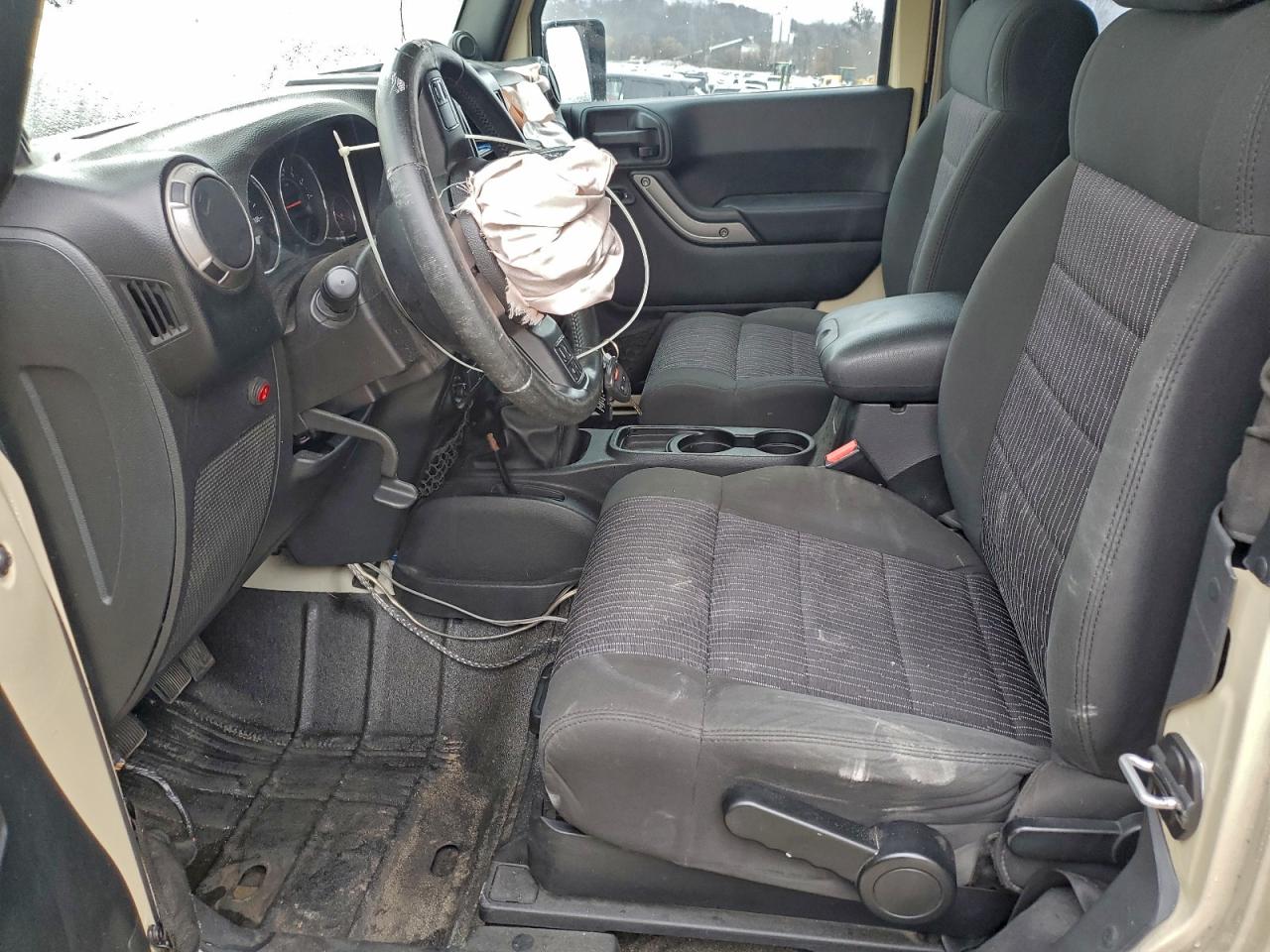 2011 Jeep Wrangler Sport VIN: 1J4AA2D11BL525502 Lot: 93962075