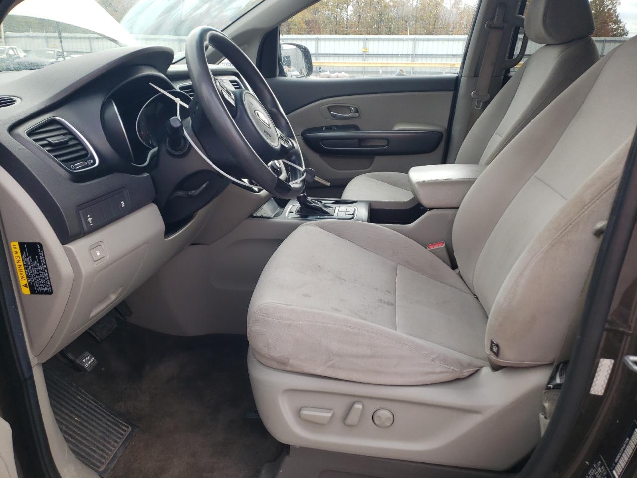 2015 Kia Sedona Lx VIN: KNDMB5C13F6067596 Lot: 91327655