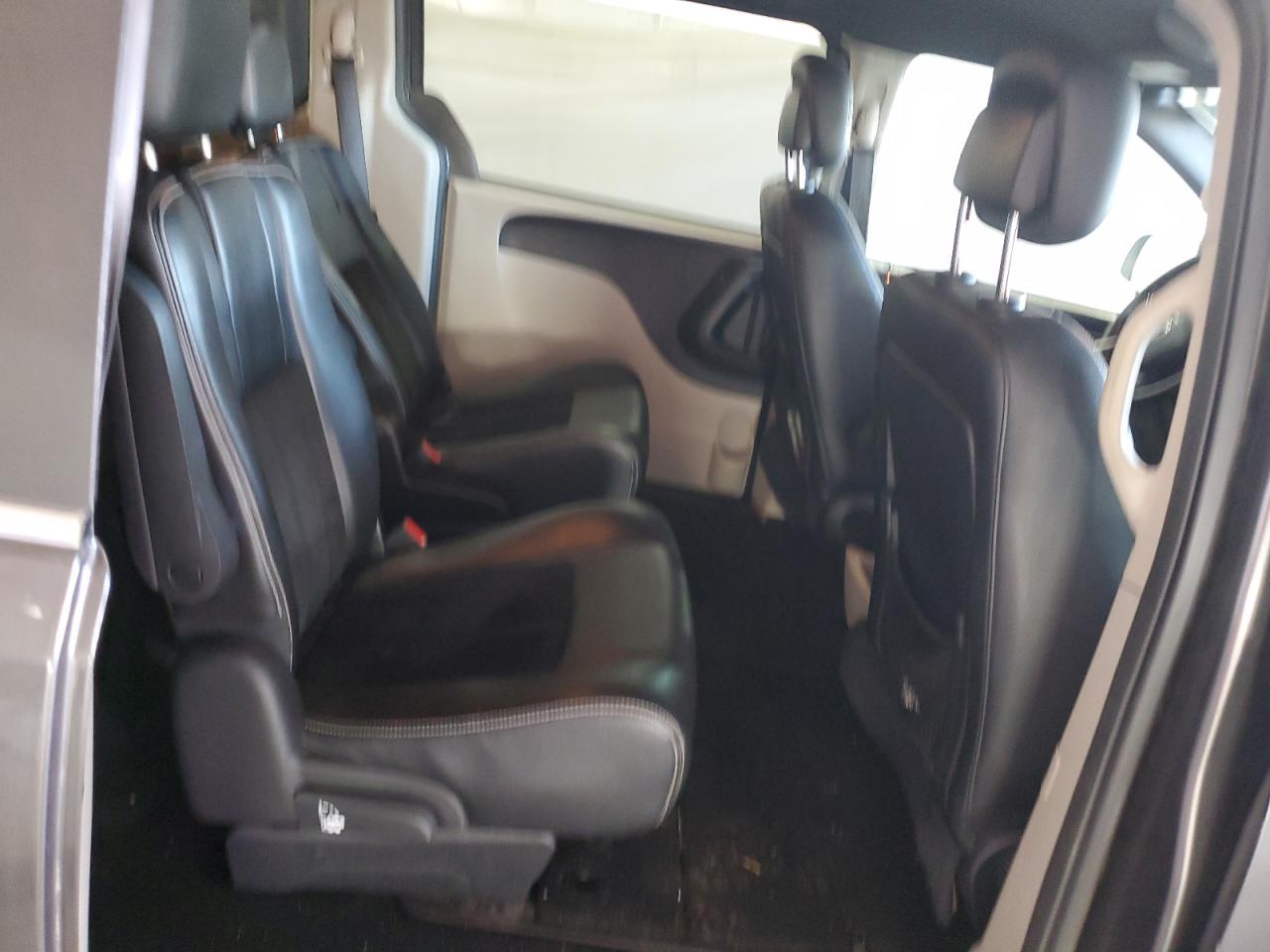 2018 Dodge Grand Caravan Sxt VIN: 2C4RDGCG6JR327264 Lot: 90789945