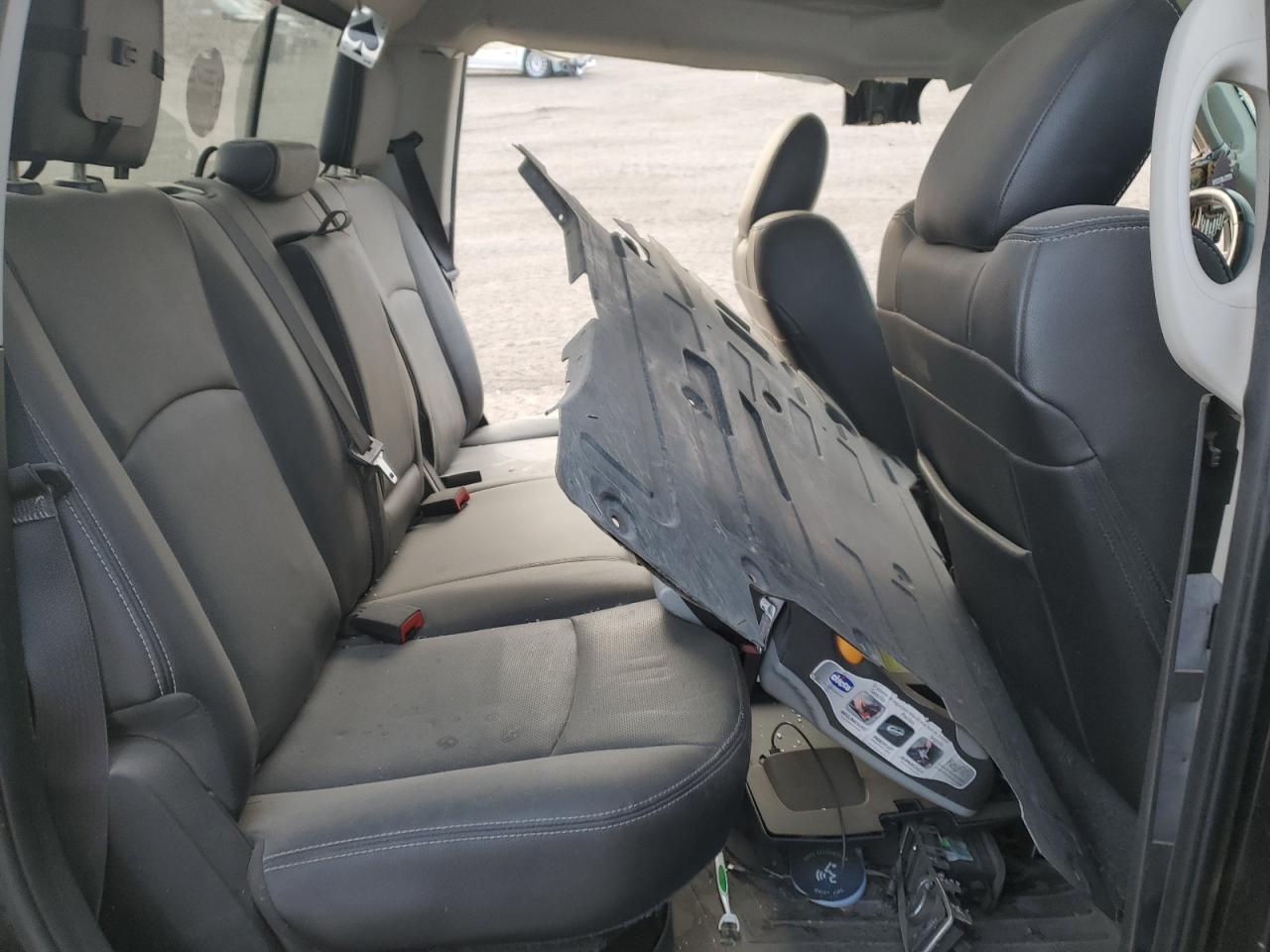 2015 Ram 1500 Laramie VIN: 1C6RR7NT8FS643080 Lot: 91059695