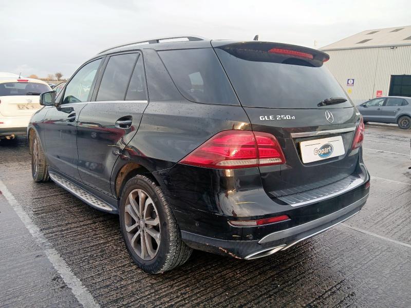 2015 MERCEDES-BENZ GLE GLE 250D 4MATIC SPORT PREMIUM 5DR 9G-TRONIC