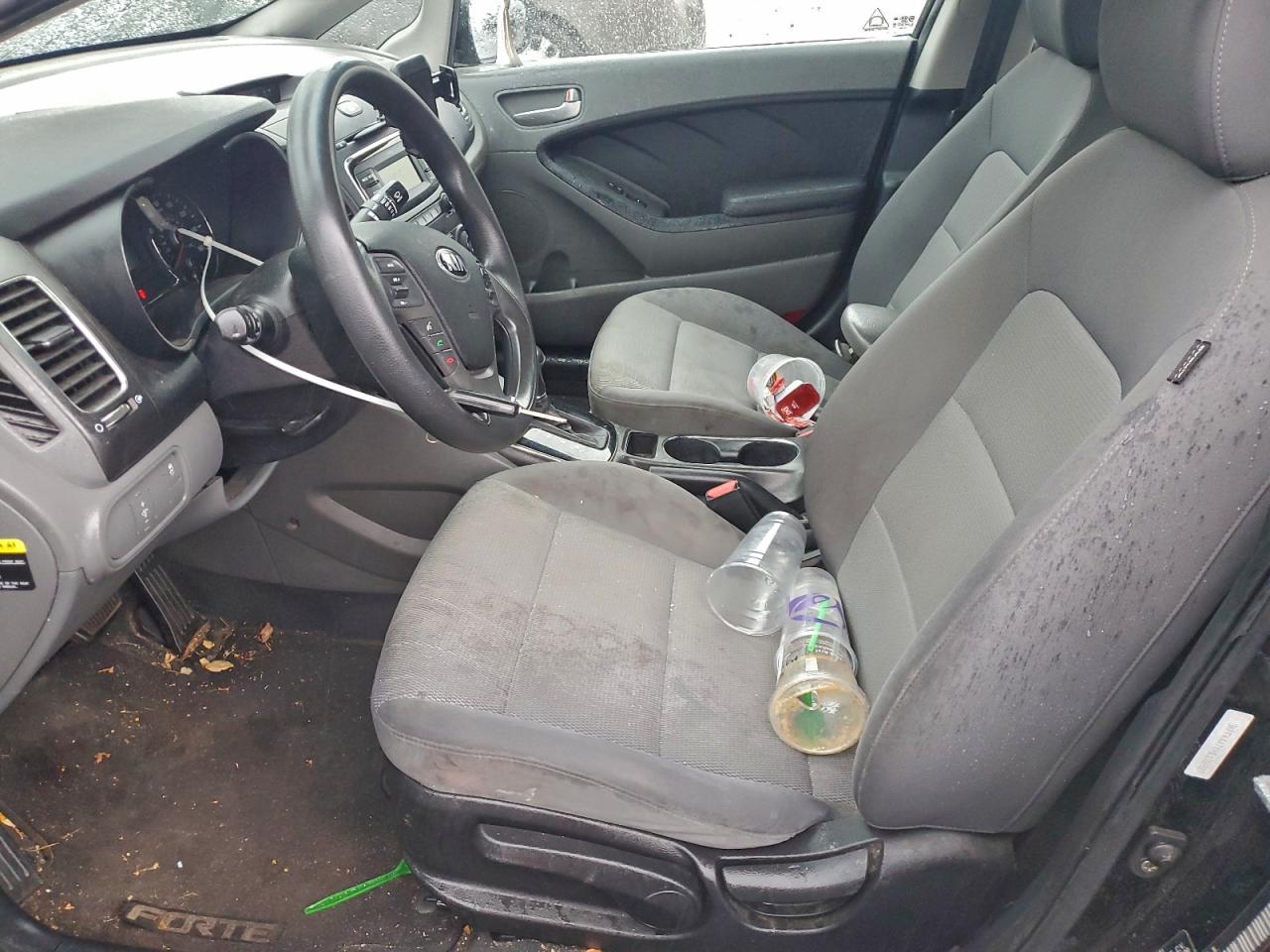 2017 Kia Forte Lx VIN: 3KPFK4A7XHE108989 Lot: 94505345