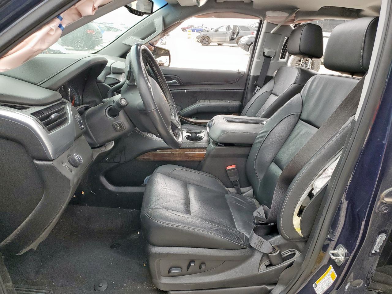 2019 Chevrolet Tahoe C1500 Lt VIN: 1GNSCBKC2KR178761 Lot: 93453075