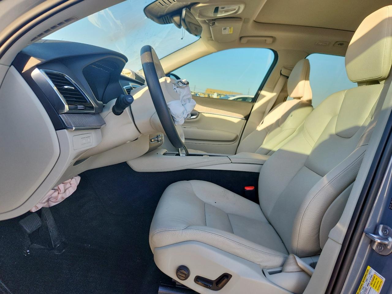 2023 Volvo Xc90 Plus VIN: YV4H60CNXP1979892 Lot: 92482655