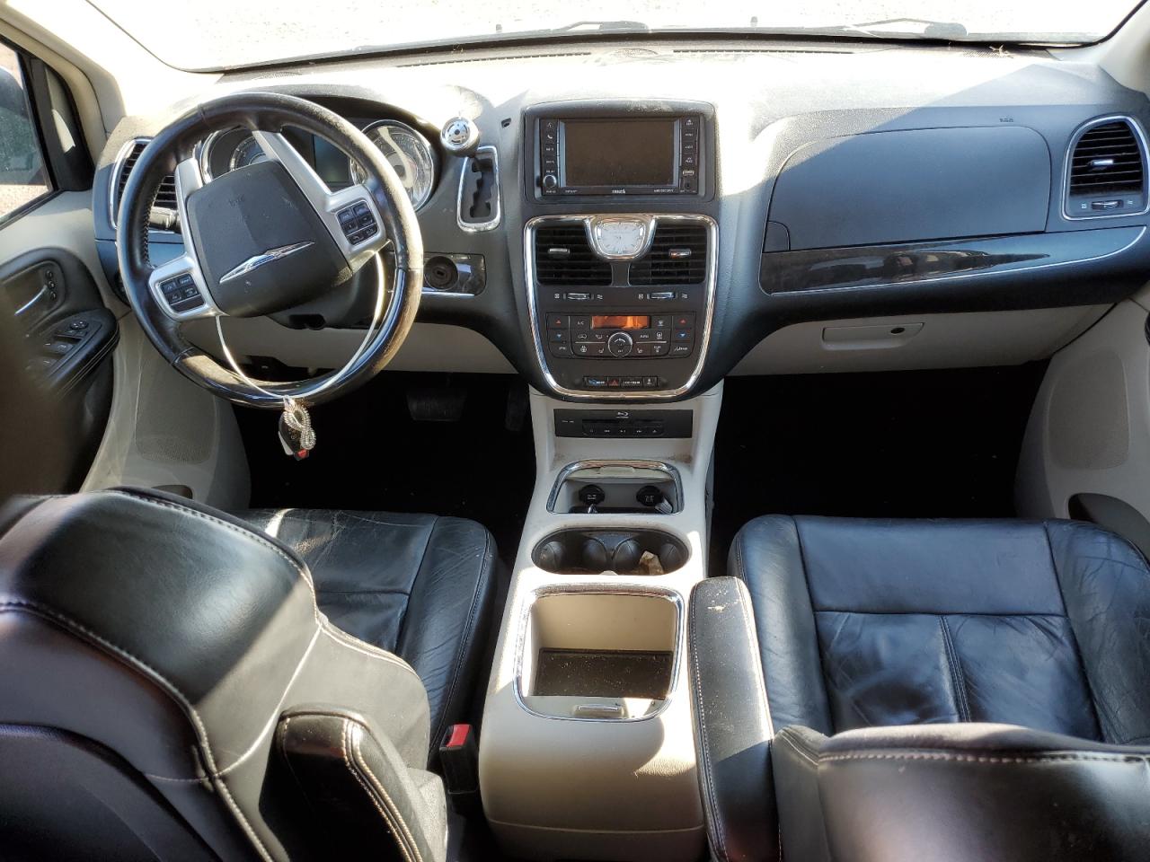 2013 Chrysler Town & Country Limited VIN: 2C4RC1GG3DR787917 Lot: 90426675