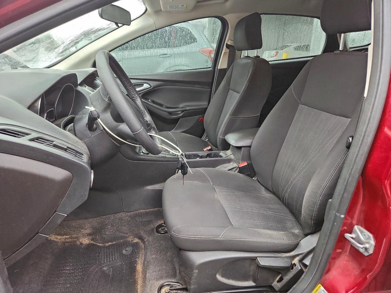 2017 Ford Focus Se VIN: 1FADP3K26HL341030 Lot: 94403175