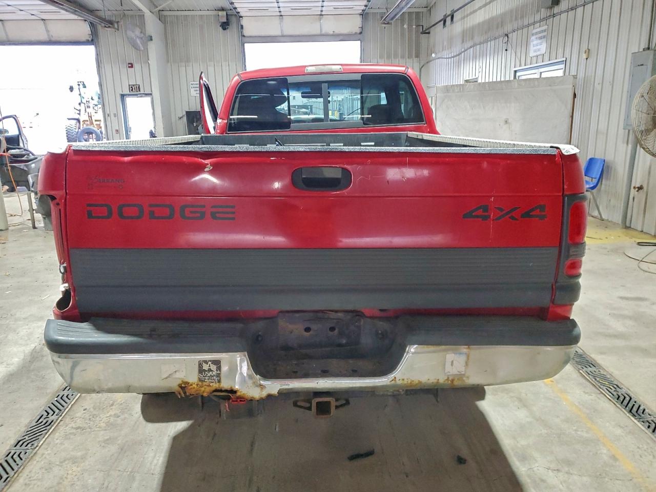 1999 Dodge Ram 2500 VIN: 3B7KF26Z2XM587513 Lot: 94563235