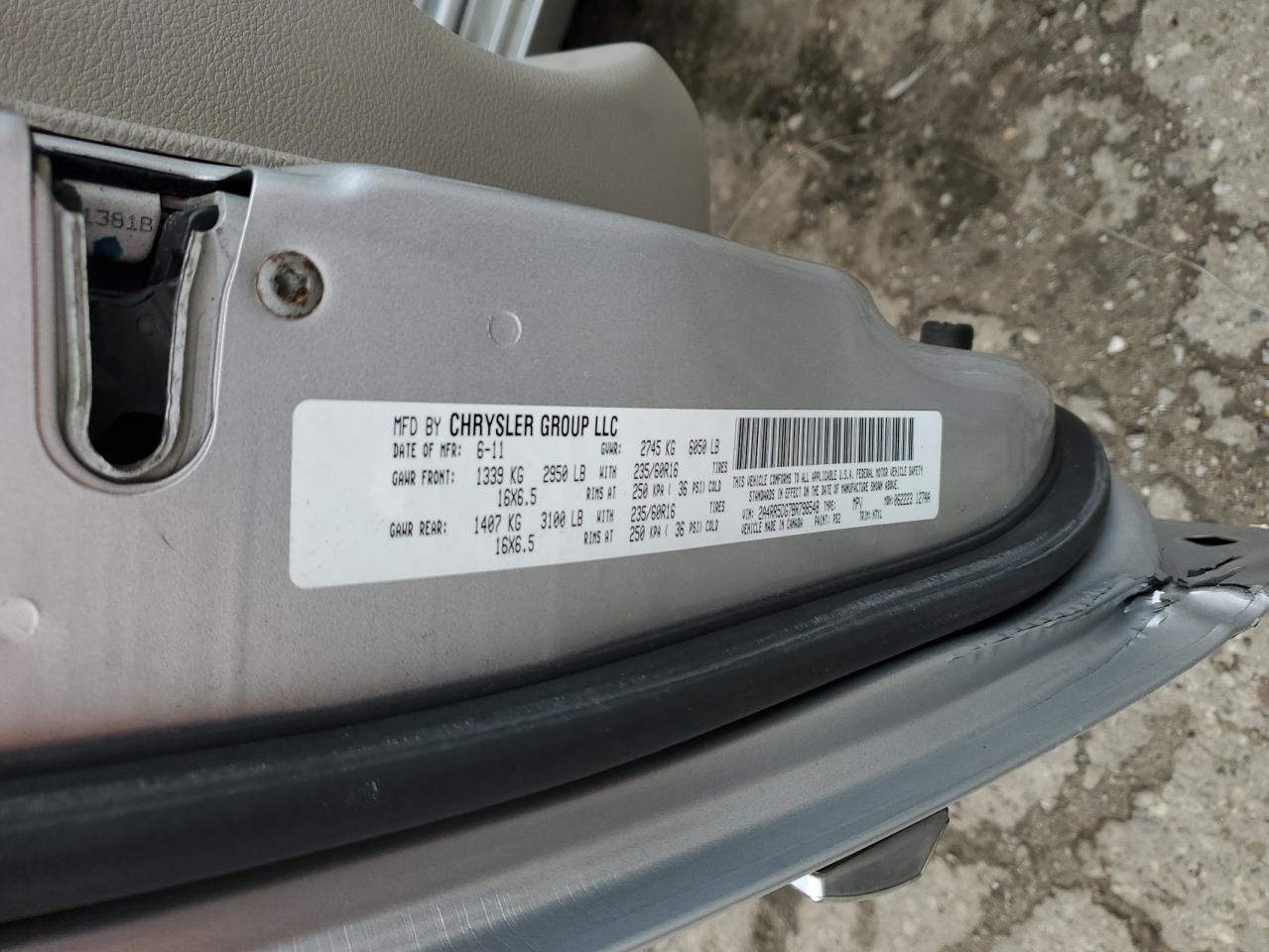 2011 Chrysler Town & Country Touring VIN: 2A4RR5DG7BR798548 Lot: 92235675