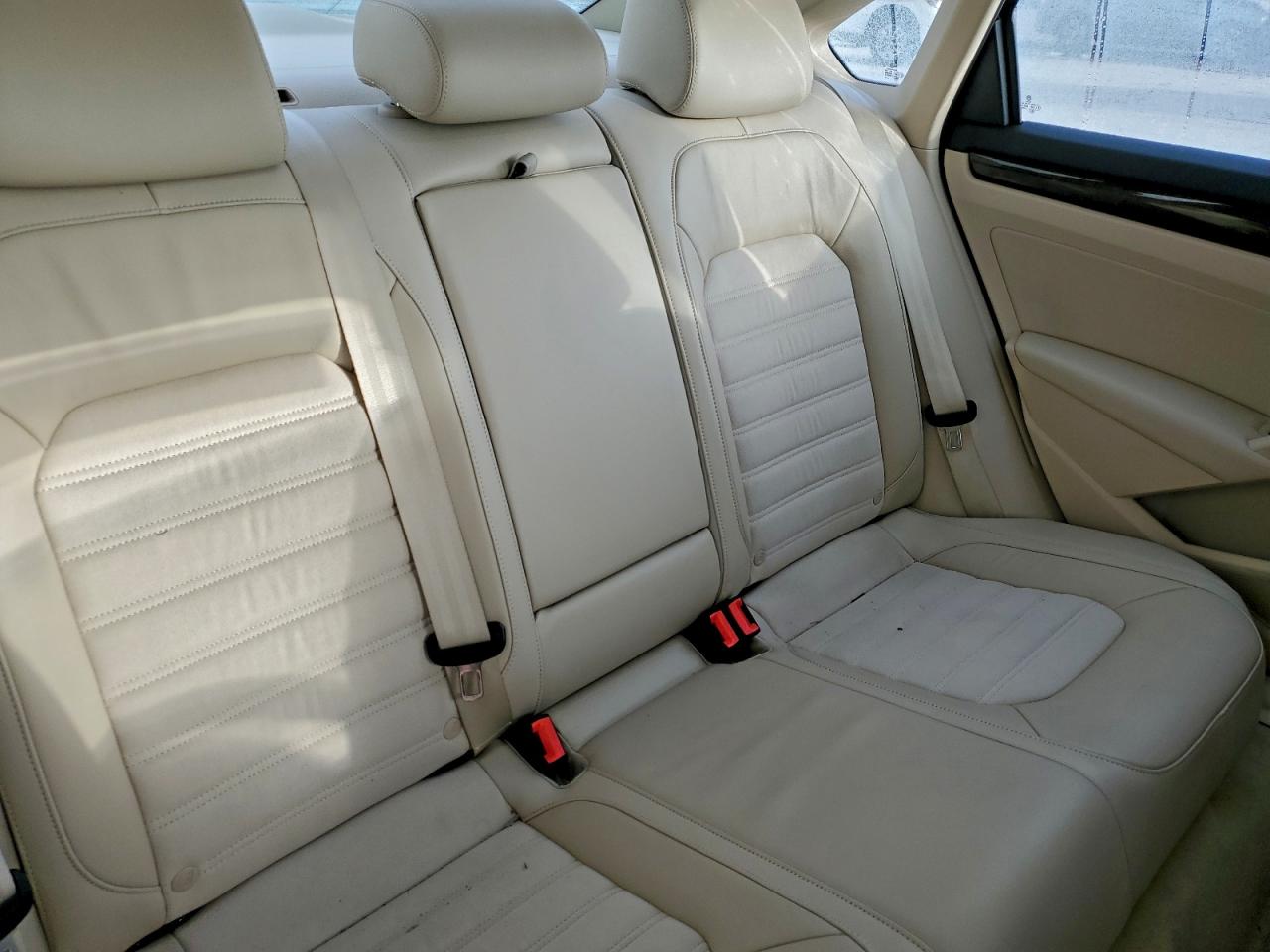 2014 Volkswagen Passat Sel VIN: 1VWCN7A37EC103841 Lot: 93914625