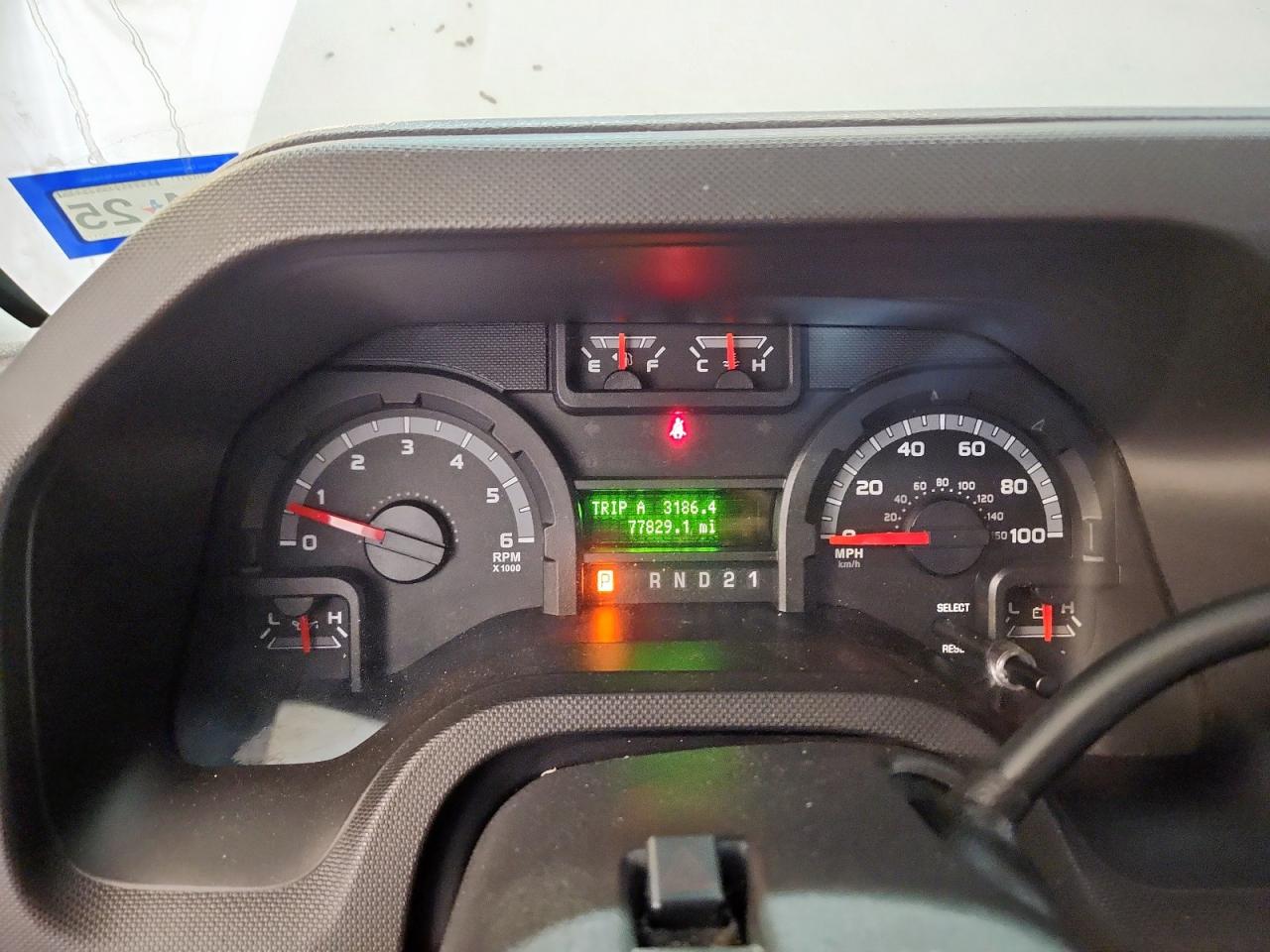 2013 Ford Econoline E350 Super Duty Wagon VIN: 1FBNE3BL7DDA90170 Lot: 92715375