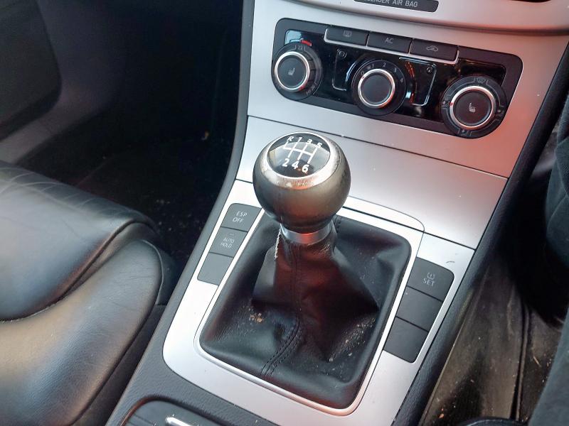 2010 VOLKSWAGEN PASSAT 2.0 HIGHLINE TDI CR DPF 170 4DR