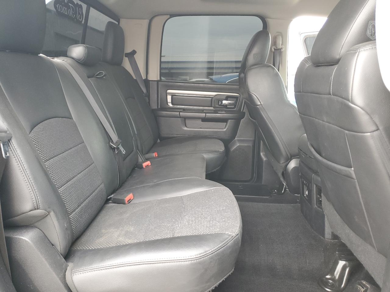 2015 Ram 1500 Sport VIN: 1C6RR6MT8FS750819 Lot: 92100885