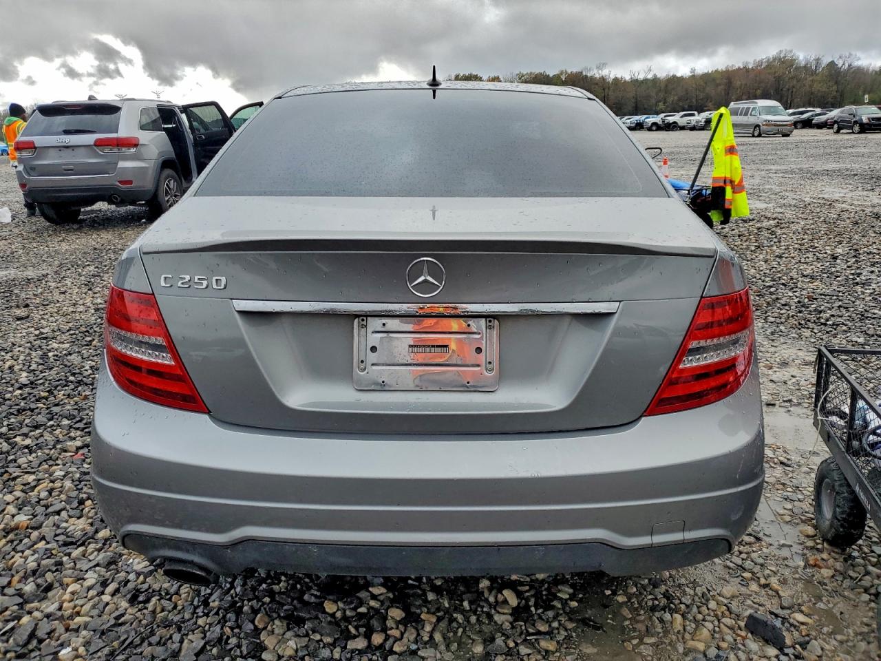 2014 Mercedes-Benz C 250 VIN: WDDGF4HB0EA959111 Lot: 94277425