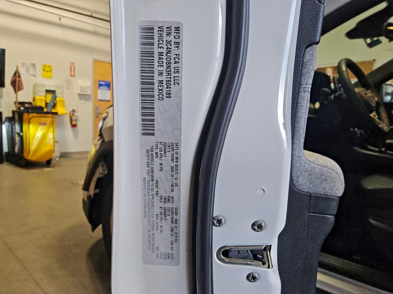 2024 Jeep Compass Latitude VIN: 3C4NJDBN3RT604189 Lot: 94272155