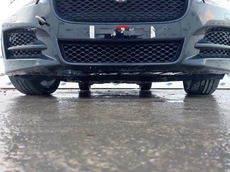 2016 JAGUAR XE 2.0D [180] R-SPORT 4DR