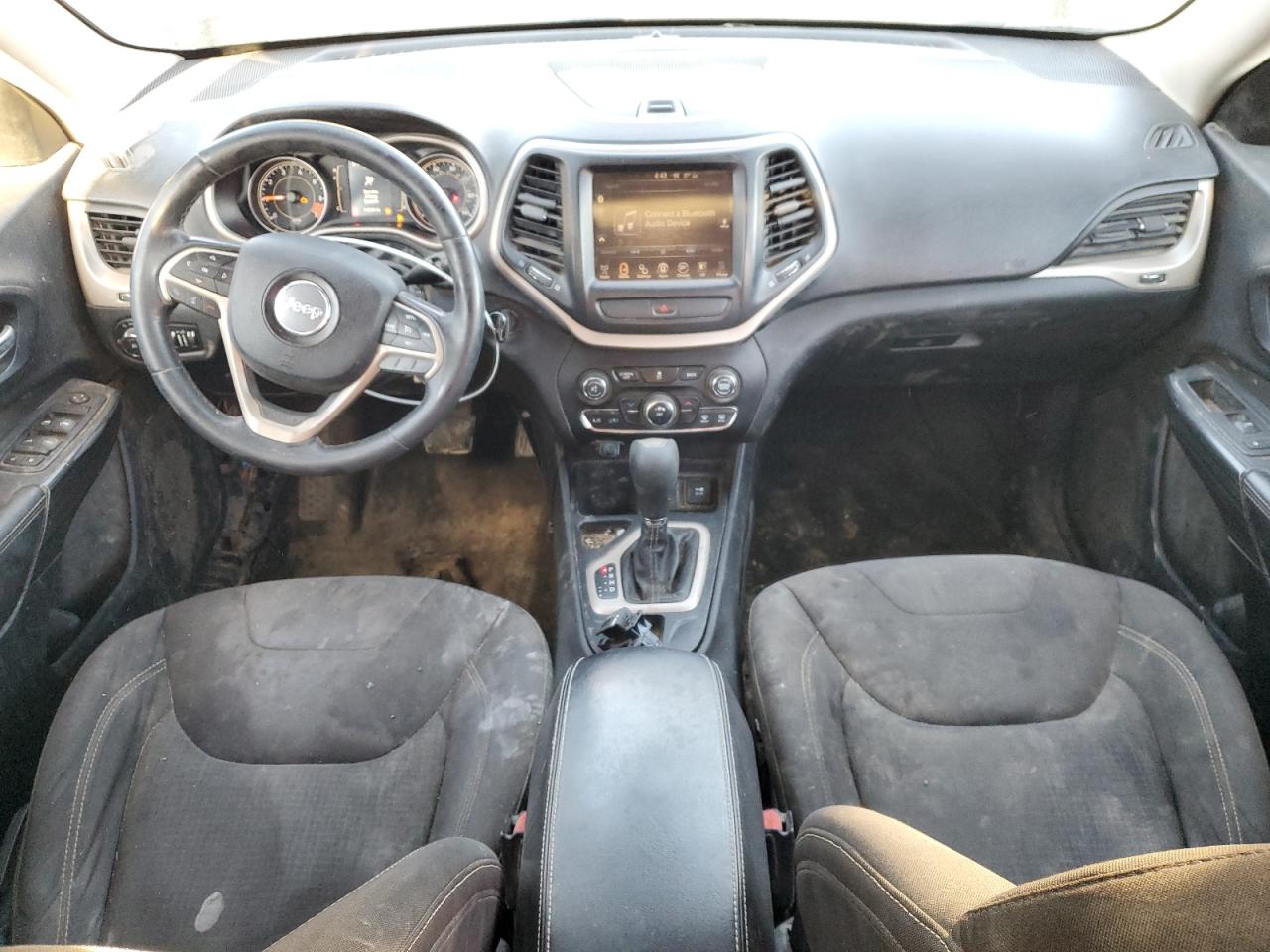 2015 Jeep Cherokee Latitude VIN: 1C4PJLCB5FW712200 Lot: 92221385