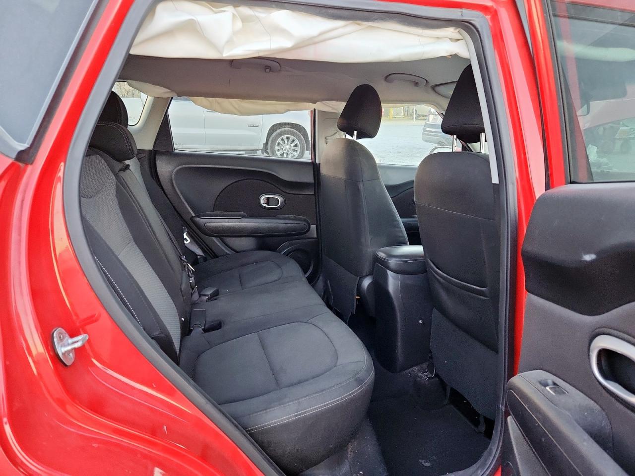 2019 Kia Soul + VIN: KNDJP3A55K7698191 Lot: 92318355