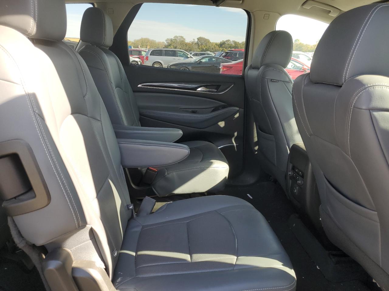 2019 Buick Enclave Essence VIN: 5GAERBKW6KJ102068 Lot: 90661845