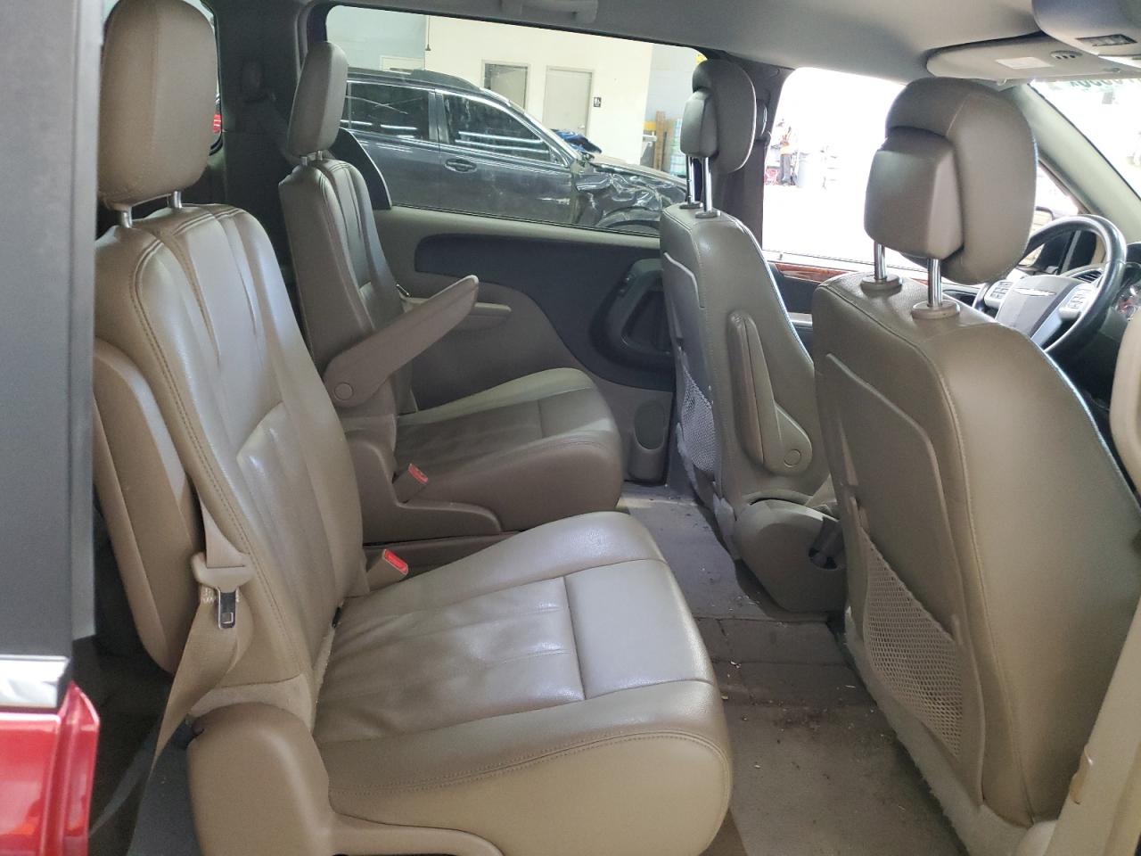 2016 Chrysler Town & Country Touring VIN: 2C4RC1BG5GR118625 Lot: 90476595