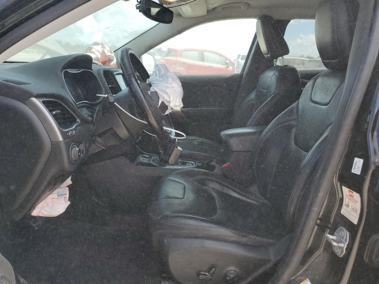 2019 Jeep Cherokee Limited VIN: 1C4PJLDB4KD302444 Lot: 93072945