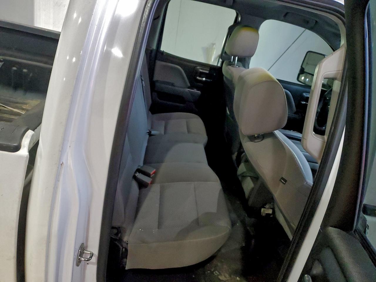 2015 Chevrolet Silverado K2500 Heavy Duty VIN: 1GC2KUEG2FZ546335 Lot: 94235095