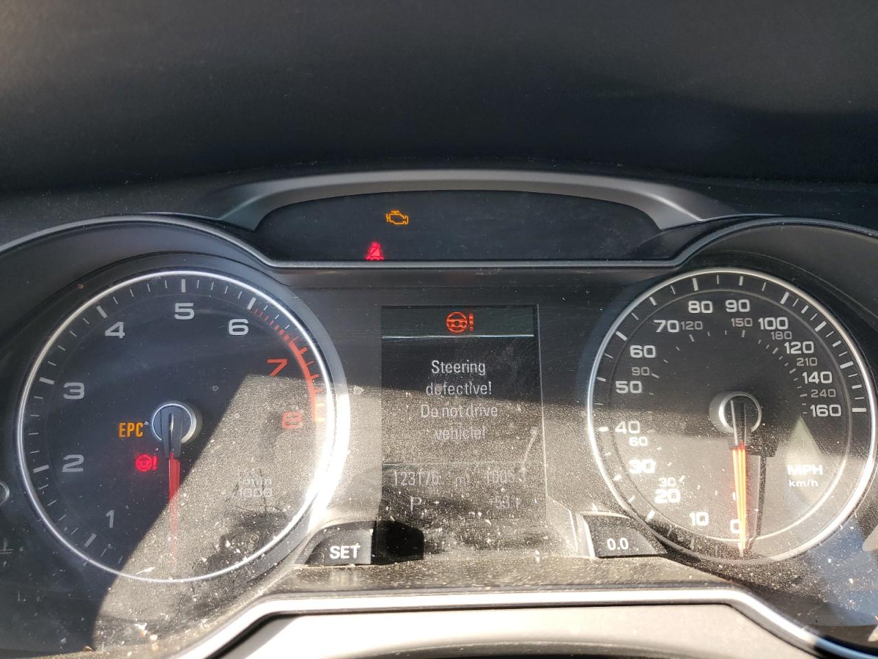 2014 Audi A4 Premium Plus VIN: WAUFFAFL2EN027868 Lot: 82718625