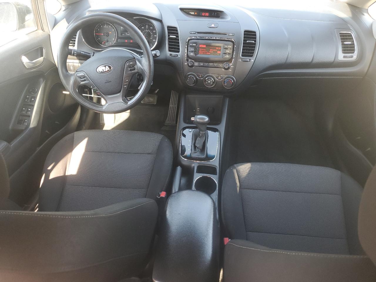 2017 Kia Forte Lx VIN: 3KPFK4A77HE038450 Lot: 93354655