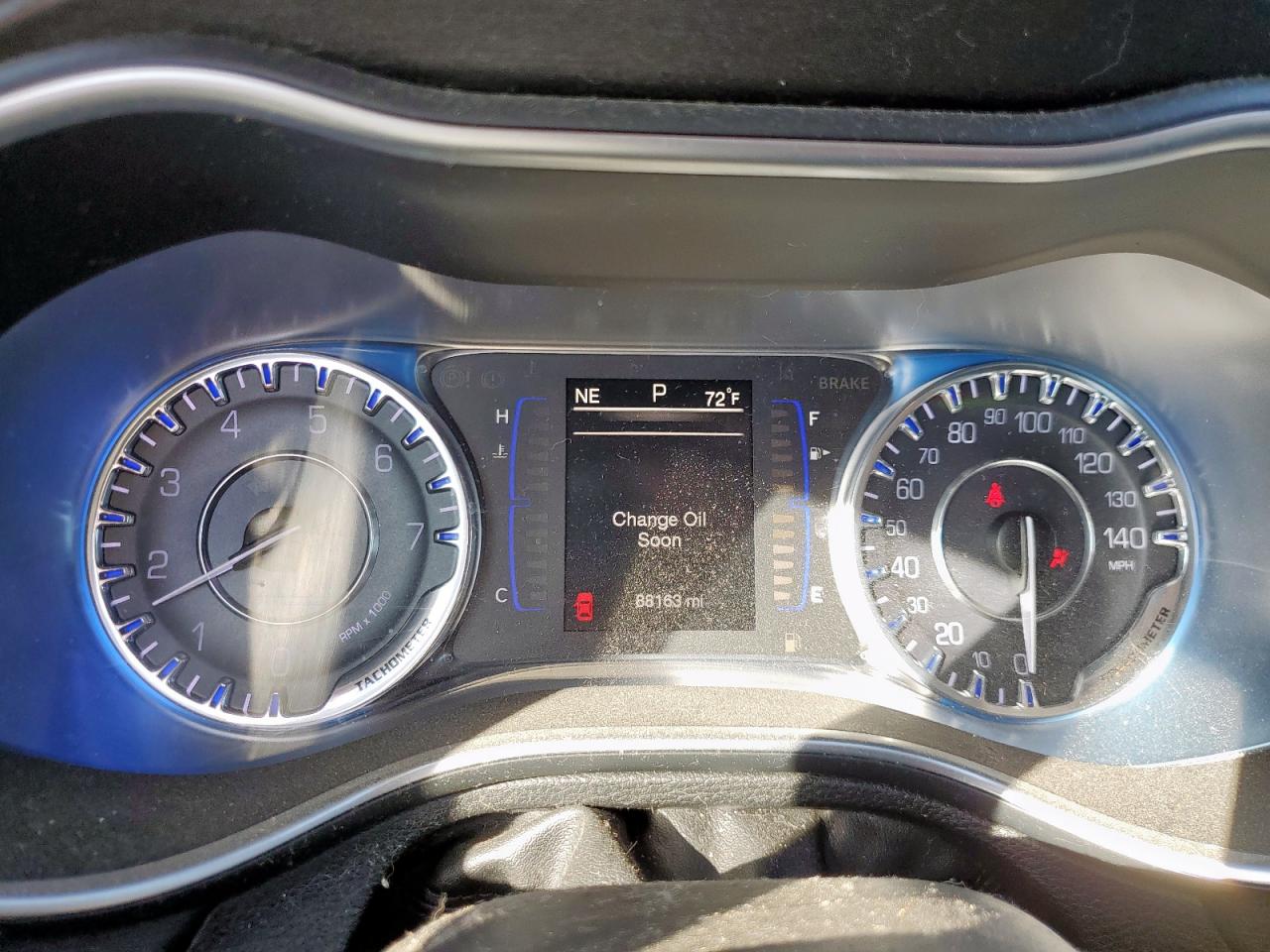 2016 Chrysler 200 Limited VIN: 1C3CCCABXGN143299 Lot: 93098325