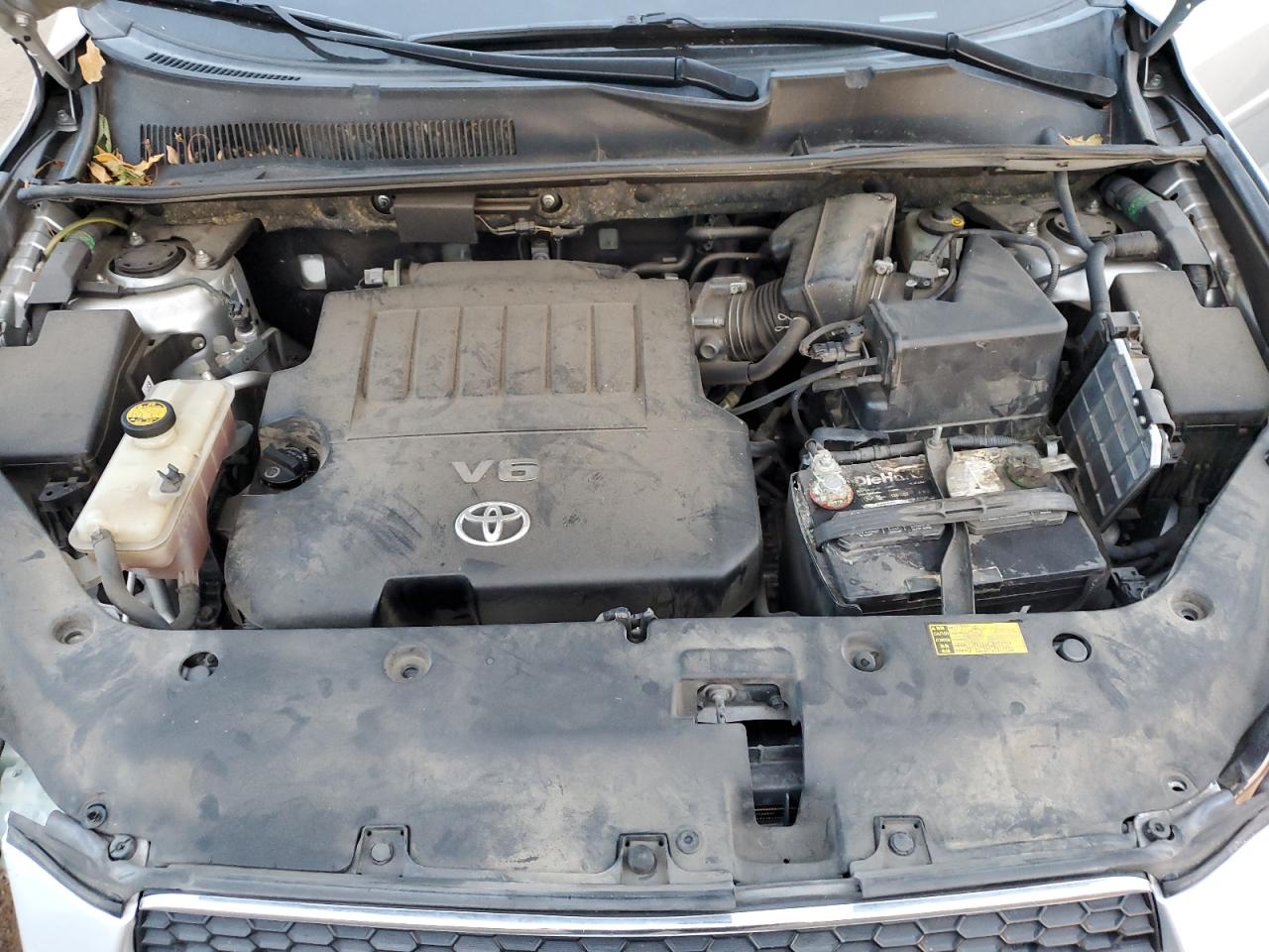 2010 Toyota Rav4 Limited VIN: JTMDK4DV0AD015732 Lot: 92860075