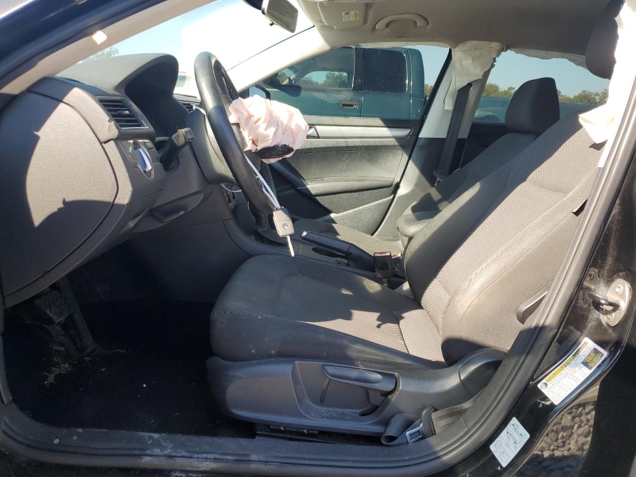 2013 Volkswagen Passat S VIN: 1VWAP7A32DC137329 Lot: 93496225