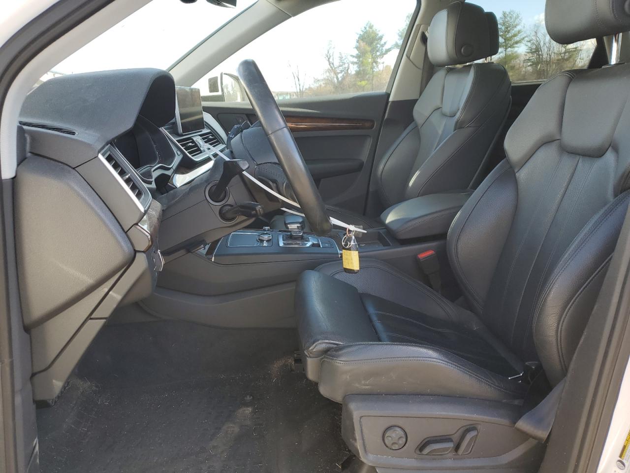 2018 Audi Q5 Premium Plus VIN: WA1BNAFY1J2043002 Lot: 92676405