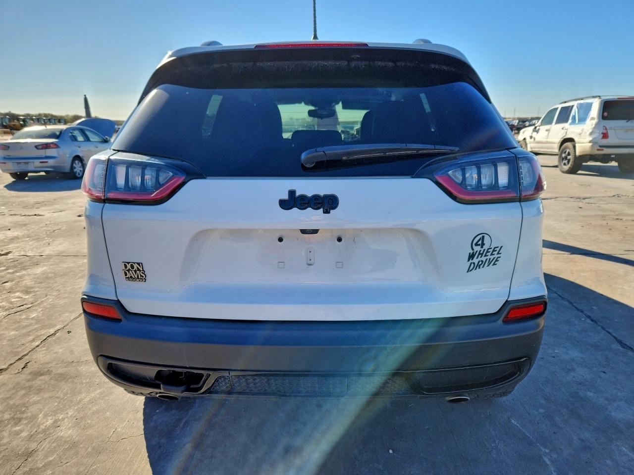 2022 Jeep Cherokee Latitude VIN: 1C4PJMCX3ND553110 Lot: 92765535