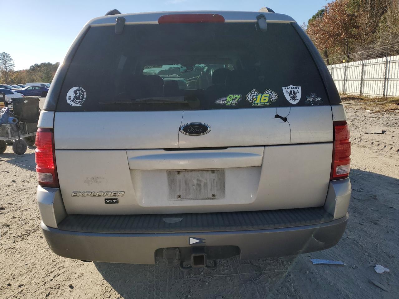 2004 Ford Explorer Xlt VIN: 1FMZU73KX4UA30585 Lot: 92836885