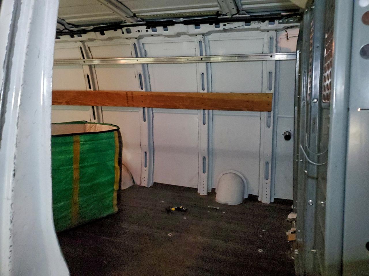 2014 Chevrolet Express G2 VIN: 914120 Lot: 95017005