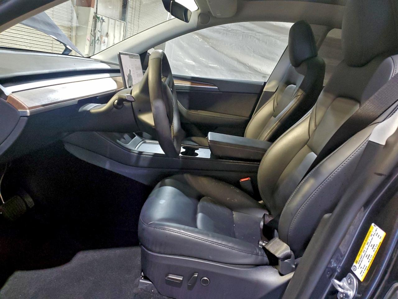 2024 Tesla Model Y VIN: 7SAYGDEE7RF160212 Lot: 93881275