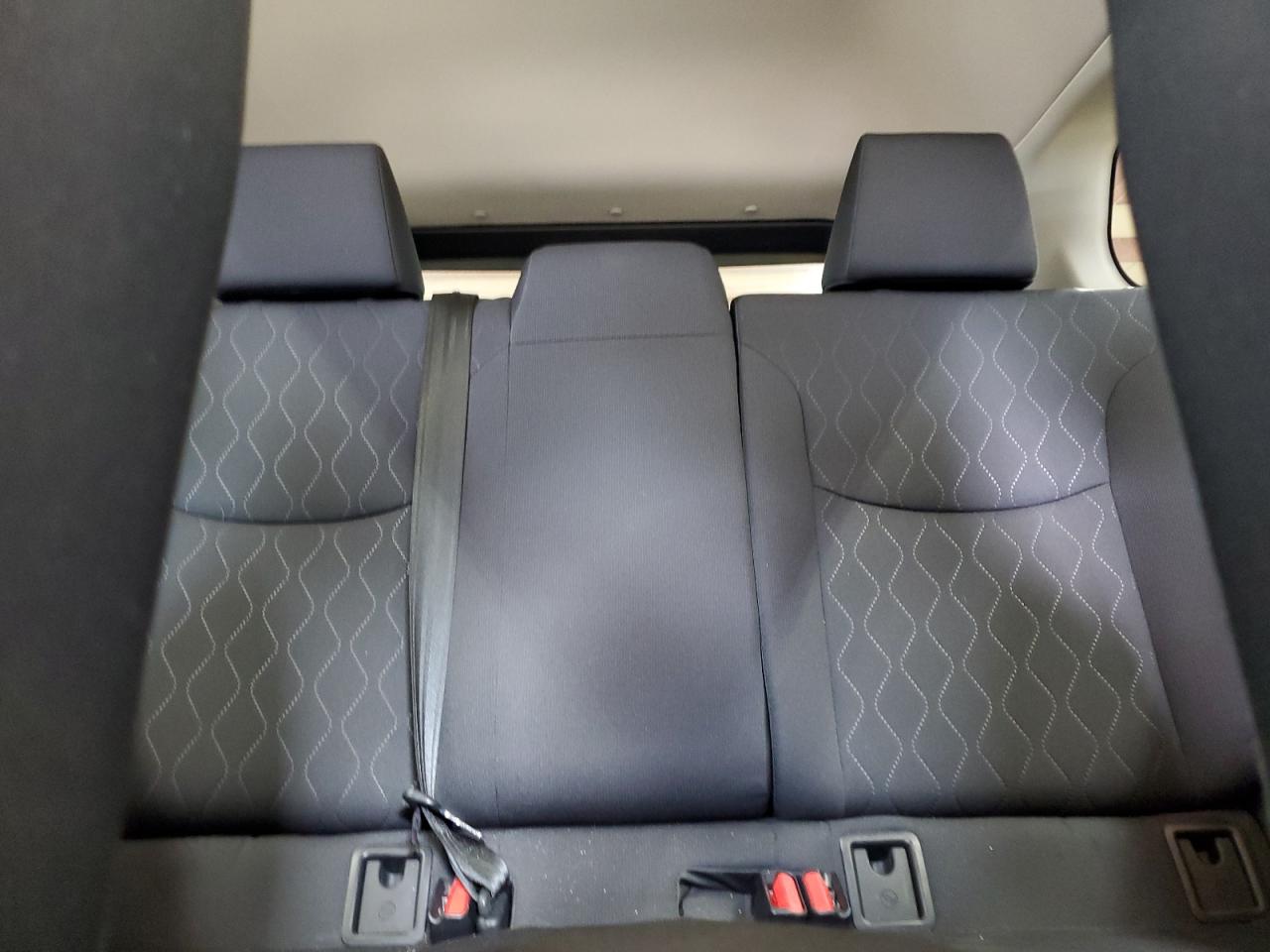 2022 Toyota Corolla Cross Le VIN: 7MUCAABG2NV031352 Lot: 93506265