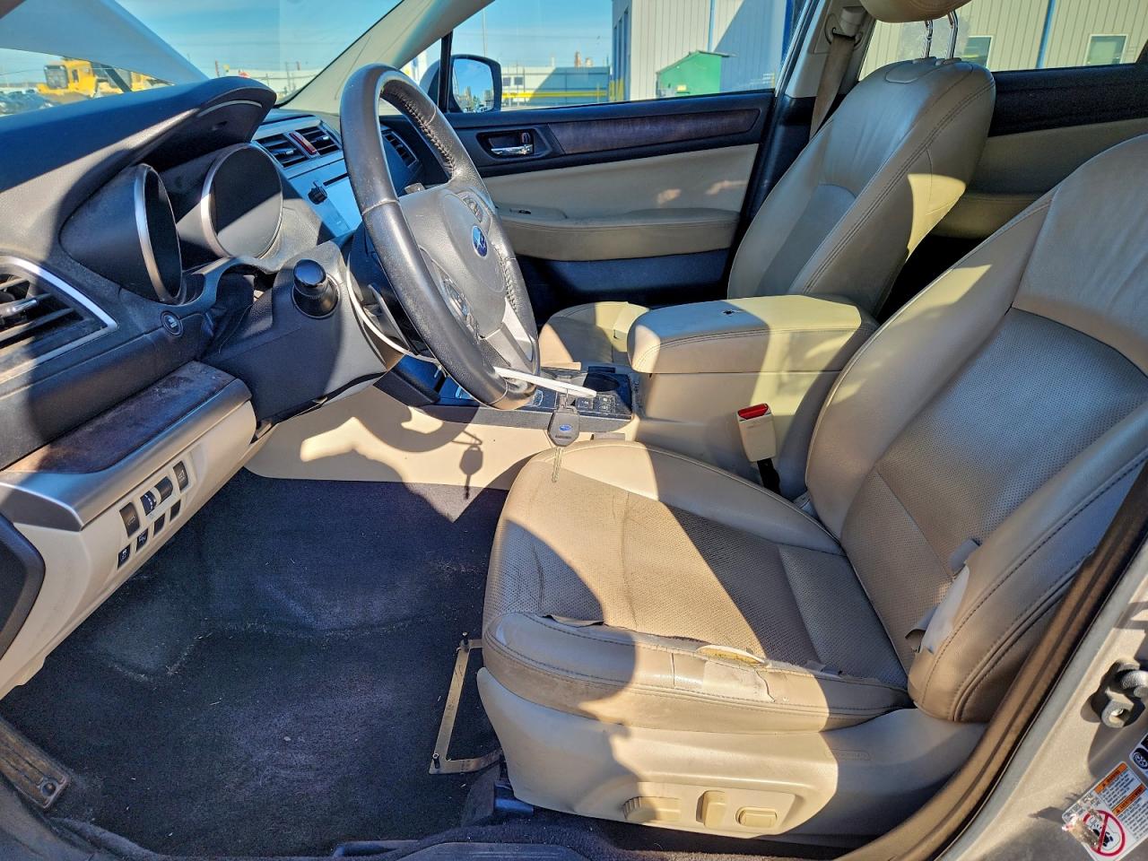 2015 Subaru Outback 2.5I Limited VIN: 4S4BSBJC1F3239423 Lot: 94713185