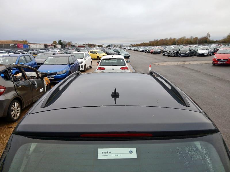 2015 VOLKSWAGEN TIGUAN 2.0 TDI BLUEMOTION TECH S 110 5DR [2WD]