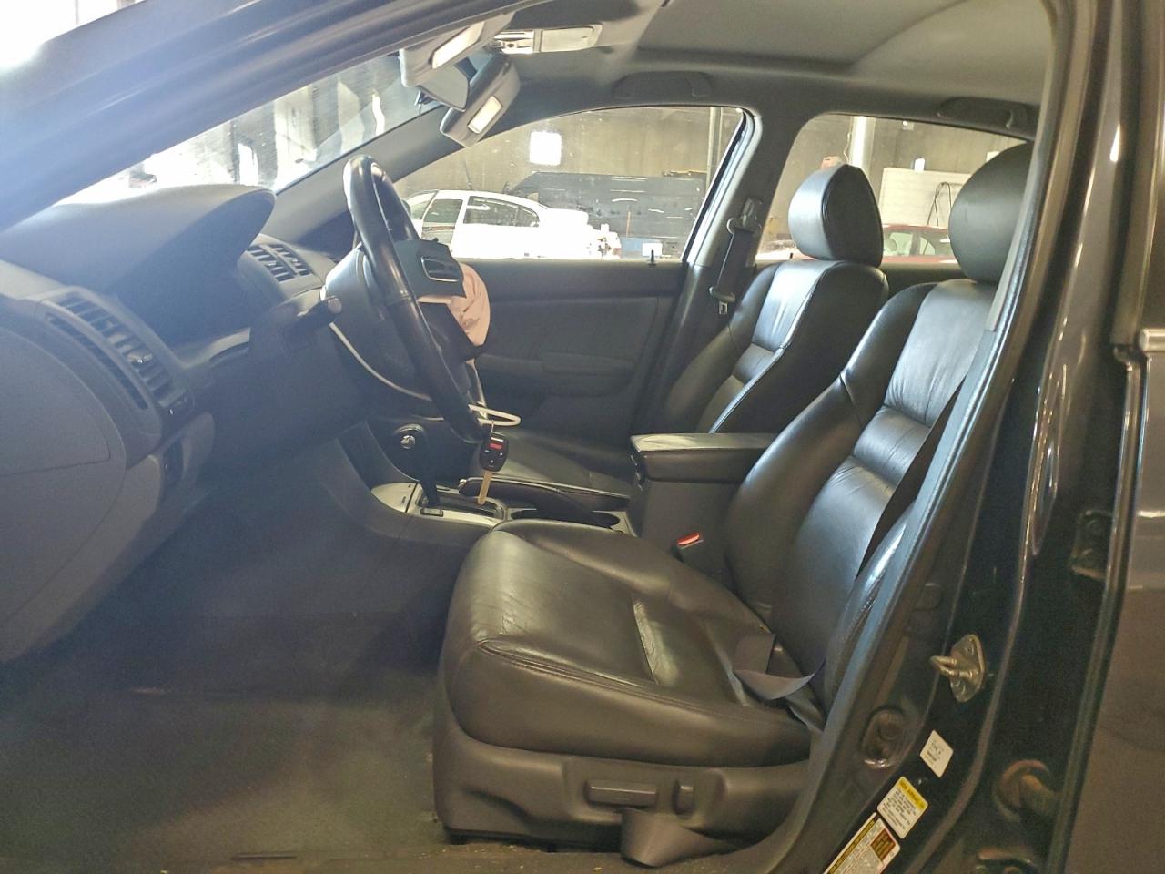 2005 Honda Accord Ex VIN: 1HGCM56875A018221 Lot: 94062905