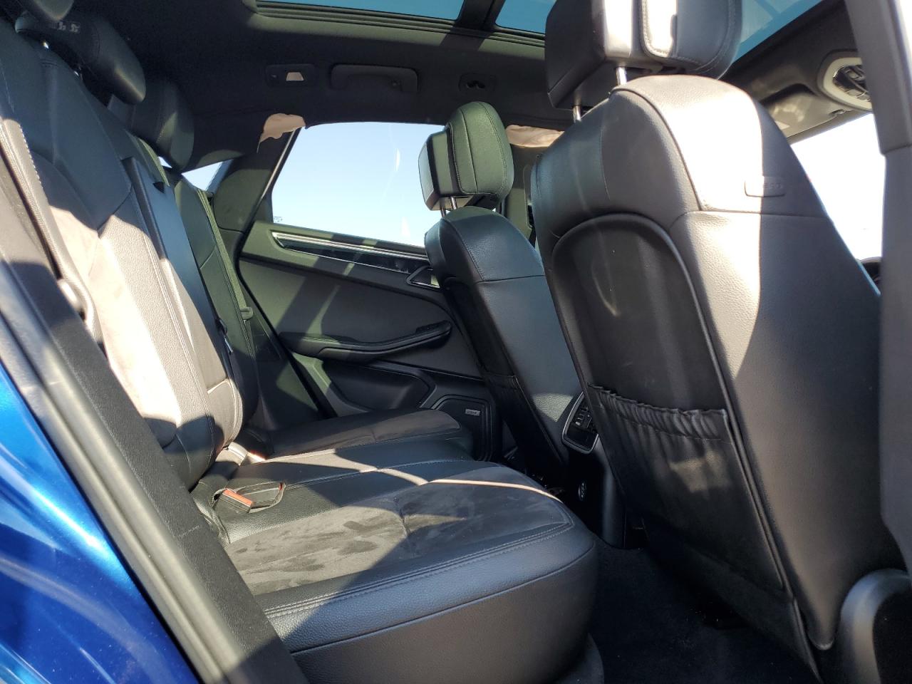 2018 Porsche Macan VIN: WP1AA2A57JLB18911 Lot: 91407405