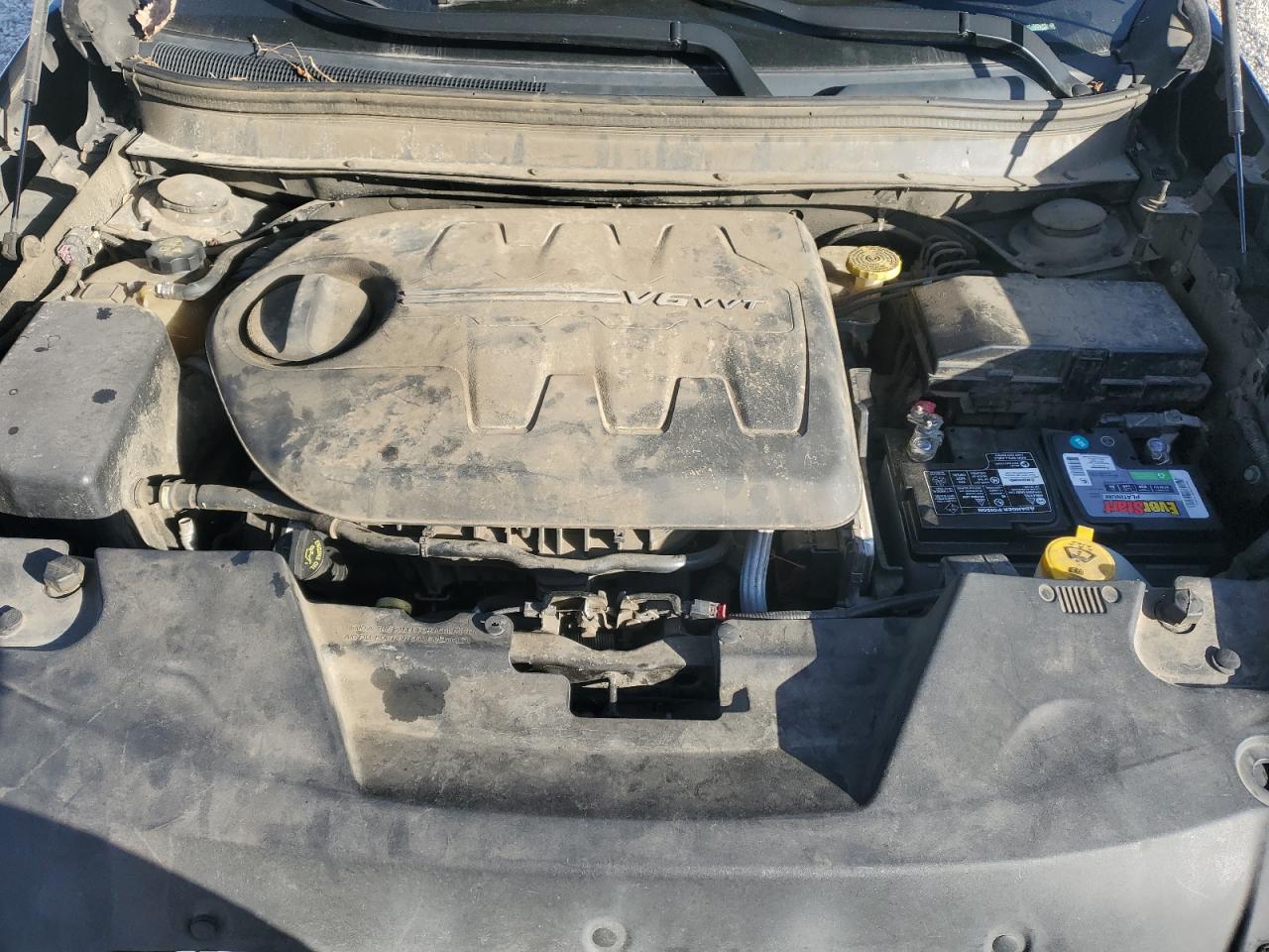 2017 Jeep Cherokee Limited VIN: 1C4PJMDS4HW588797 Lot: 92453985