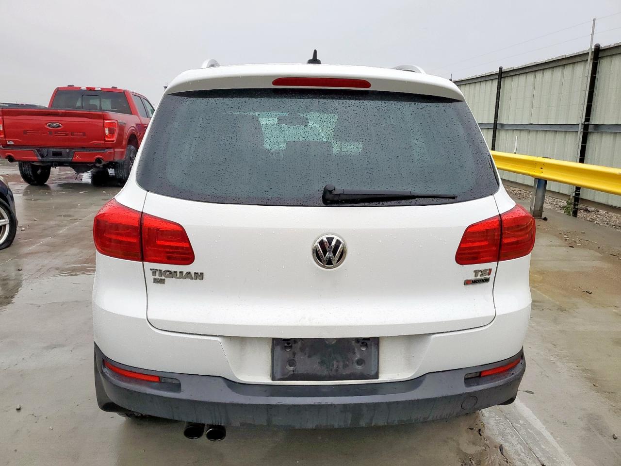 2016 Volkswagen Tiguan S VIN: WVGBV7AXXGW526220 Lot: 93464955