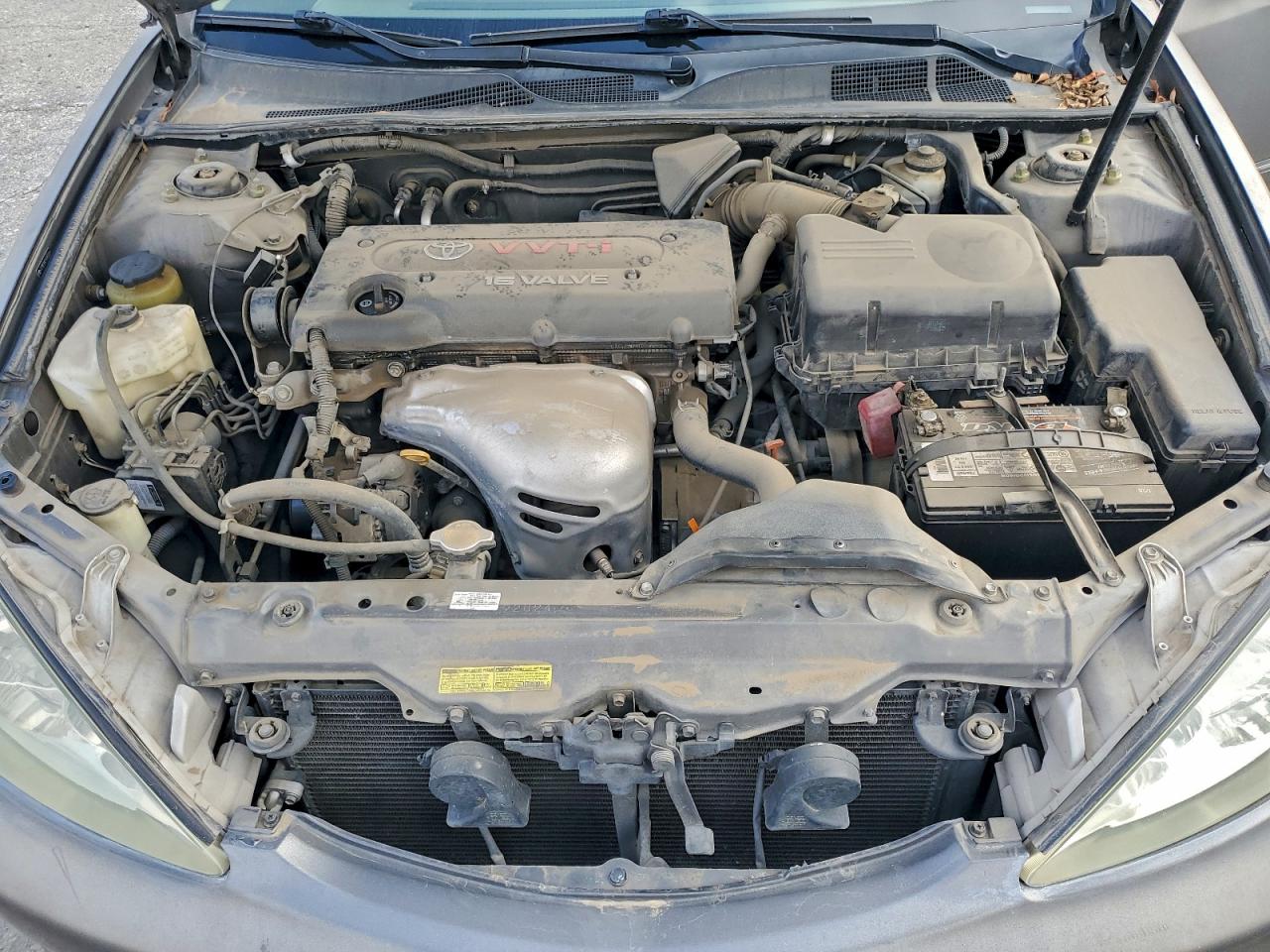 2004 Toyota Camry Le VIN: 4T1BE30K74U856404 Lot: 94689585