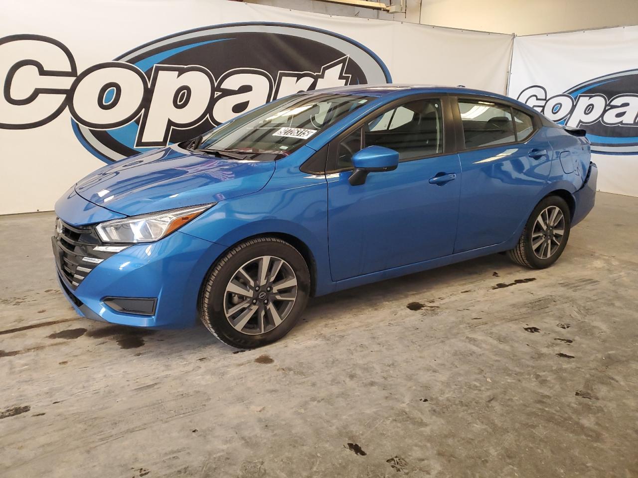 3N1CN8EV0PL872034 NISSAN VERSA Photo 1