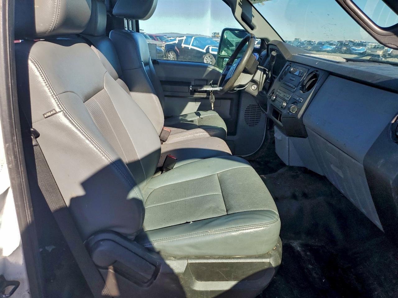 2016 Ford F250 Super Duty VIN: 1FTBF2A65GEB77663 Lot: 93354095