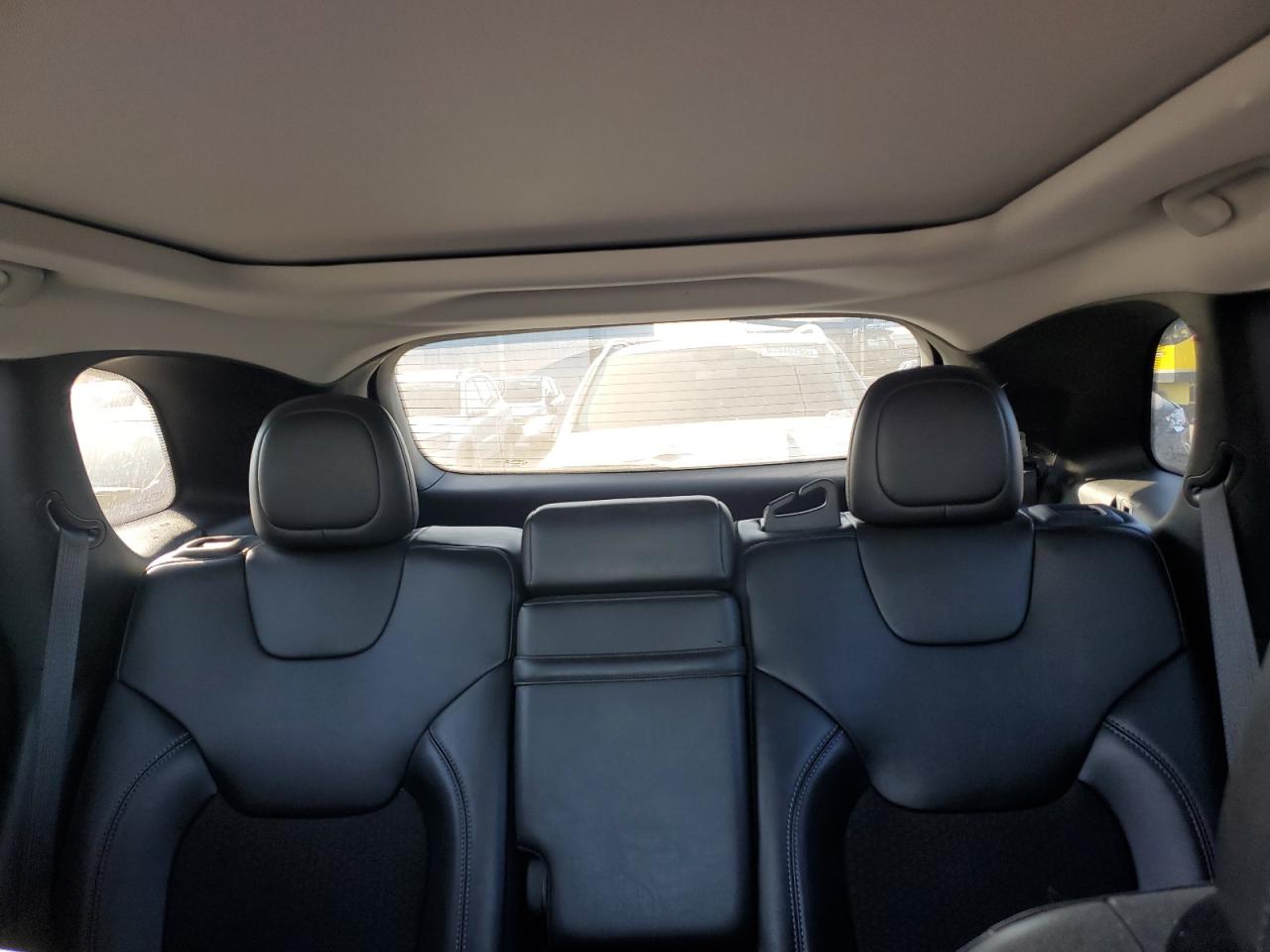 2019 Jeep Cherokee Latitude Plus VIN: 1C4PJMLB3KD177251 Lot: 93671995