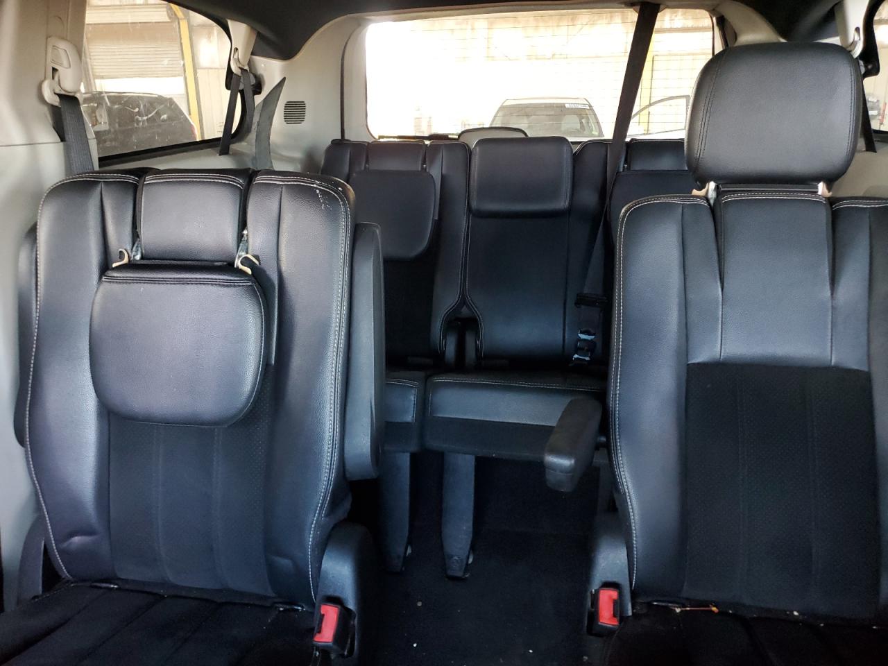 2017 Dodge Grand Caravan Sxt VIN: 2C4RDGCG8HR686433 Lot: 92950885