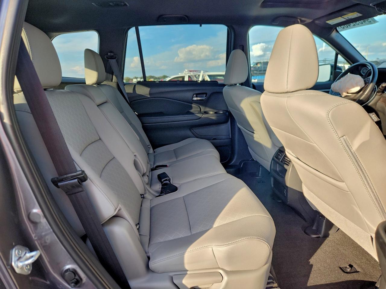 2021 Honda Passport Exl VIN: 5FNYF7H52MB010448 Lot: 94092485