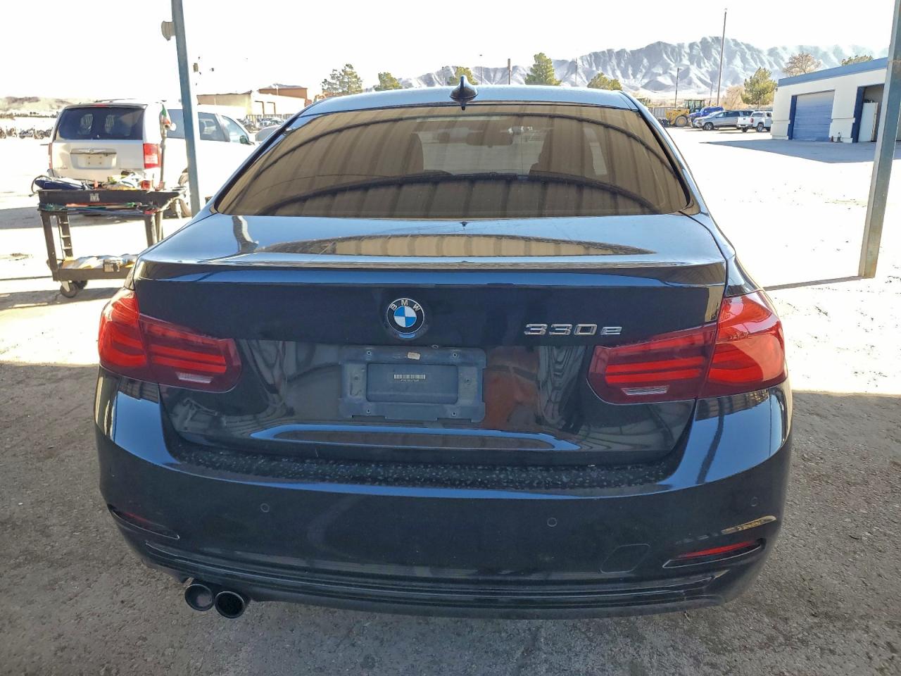 2018 BMW 330E VIN: WBA8E1C57JA755950 Lot: 94064645